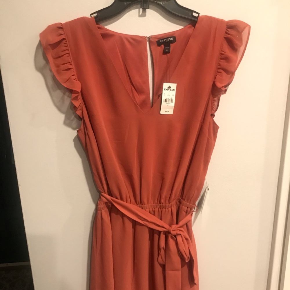 Express | Sleeveless Ruffle dress
